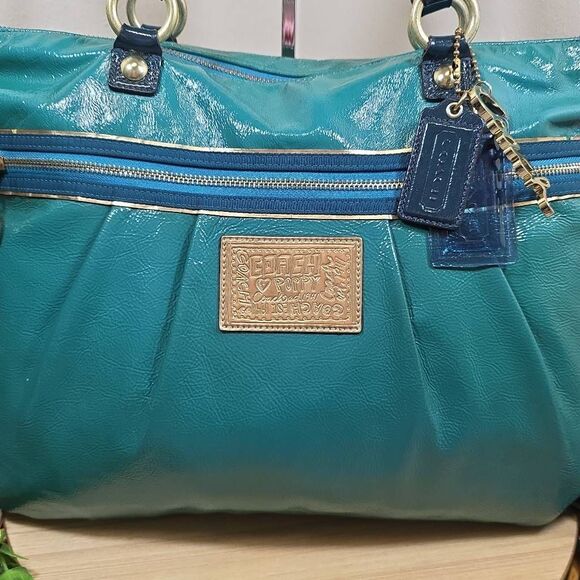 Coach Poppy Patent Leather Large Tote - Picture 2 of 15